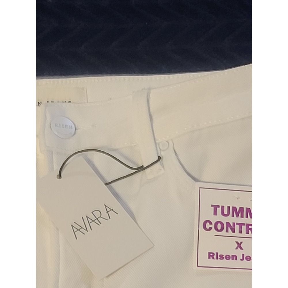 Risen Jeans White Tummy Control High Rise Straight Leg Raw Hem NWT Pants Sz 3/26 - Picture 2 of 6